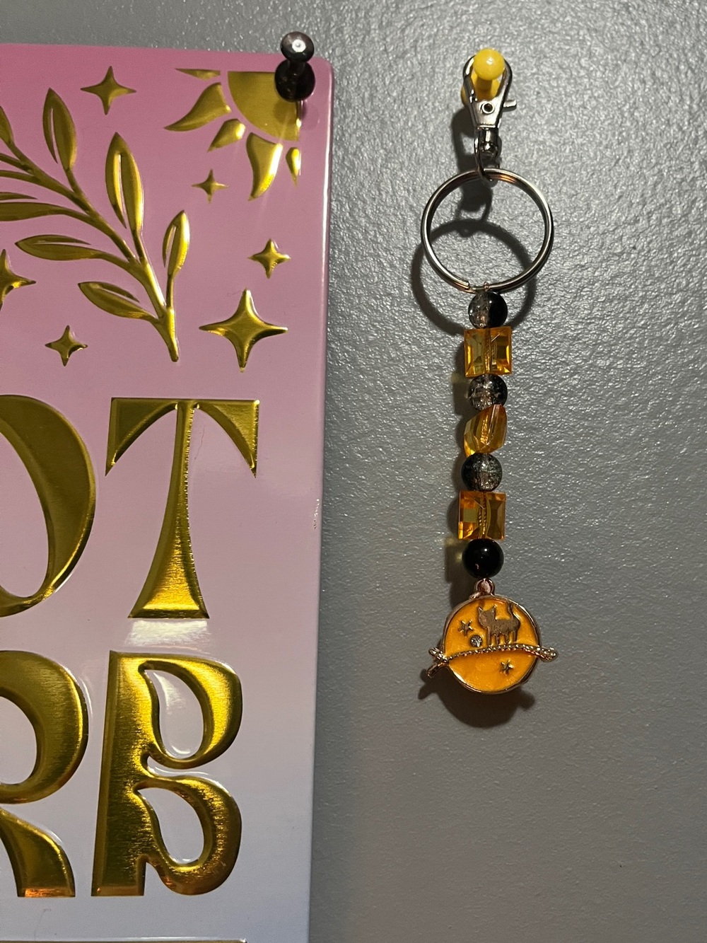 “Midnight Halloween”🧡 Handmade Keychain